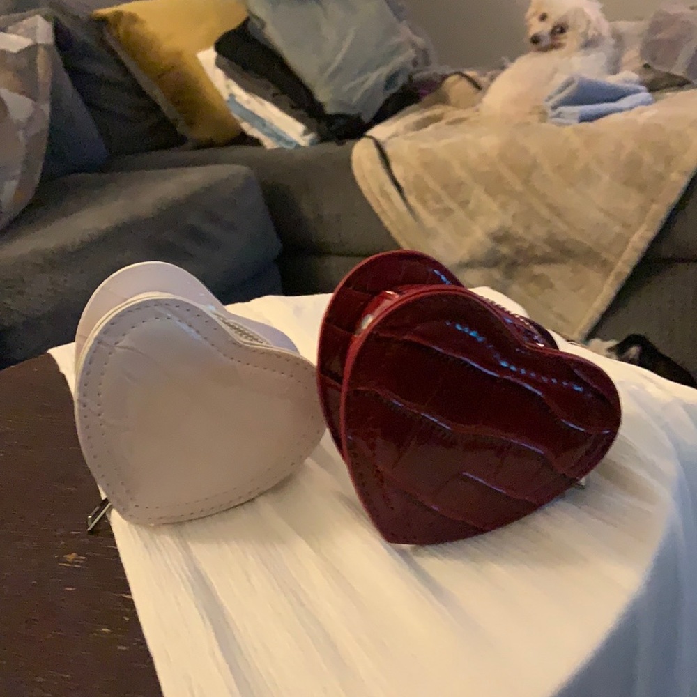 Mini heart crossbody bag with silver chain
